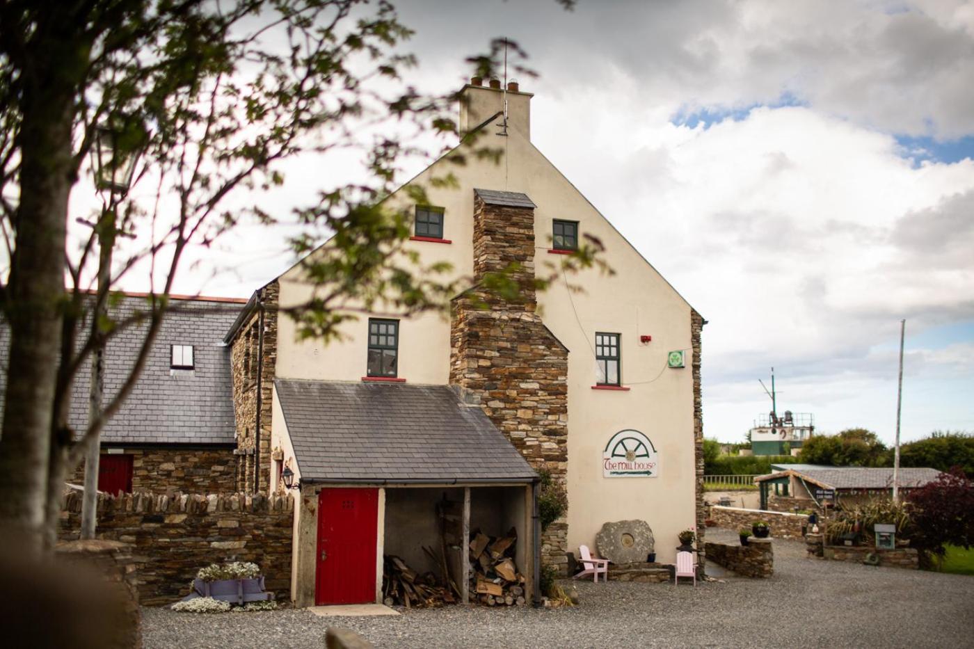 Corcreggan Mill B&B & Self-Catered Accommodation Данфанахи Экстерьер фото