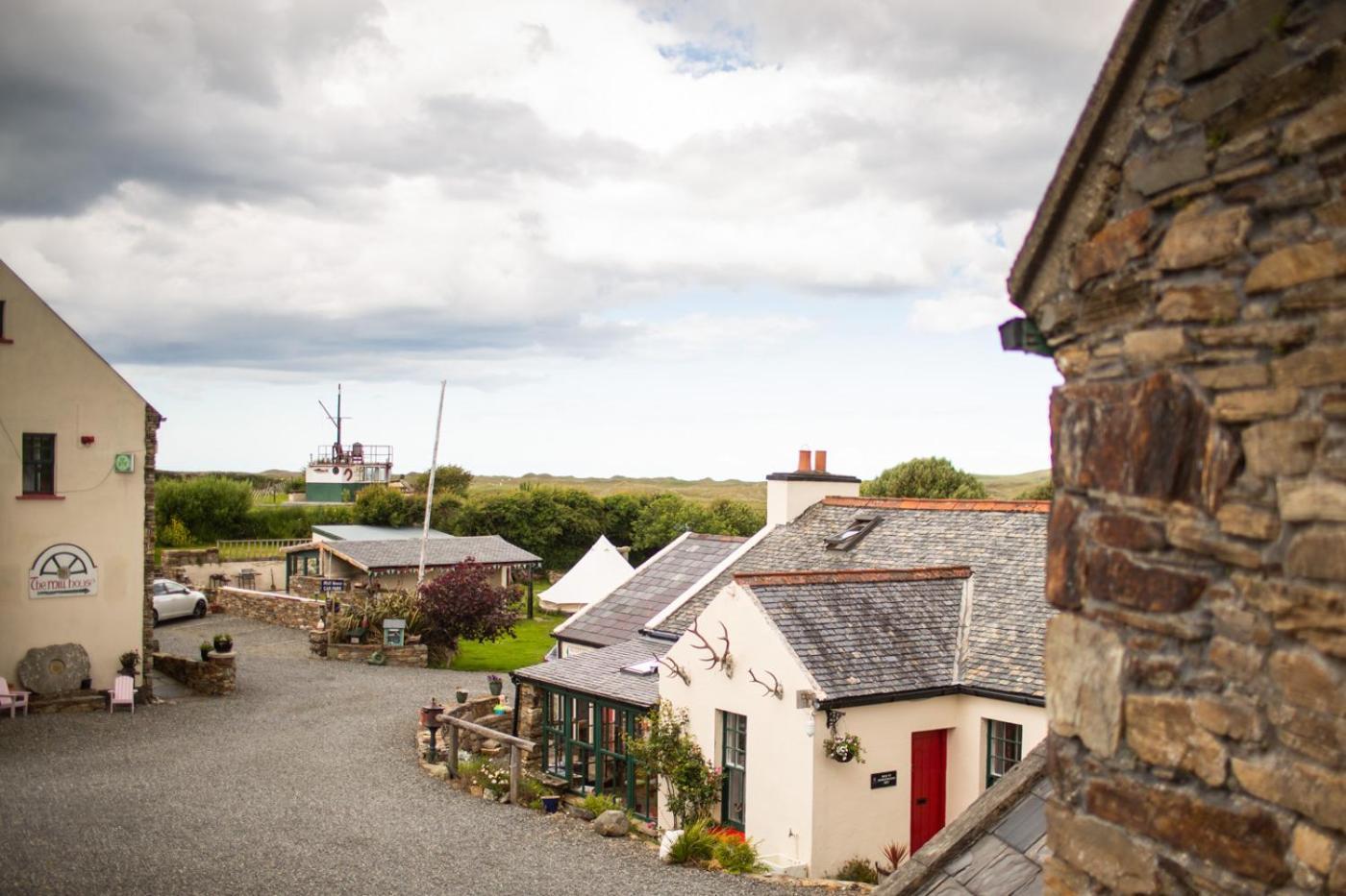 Corcreggan Mill B&B & Self-Catered Accommodation Данфанахи Экстерьер фото